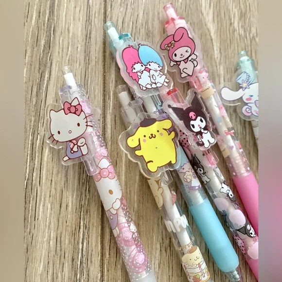Set of 6 Sanrio Hello Kitty and Friends Pens - Picture 2 of 3